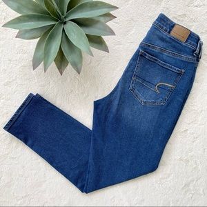 AEO high rise Tom girl jeans button fly 4 short